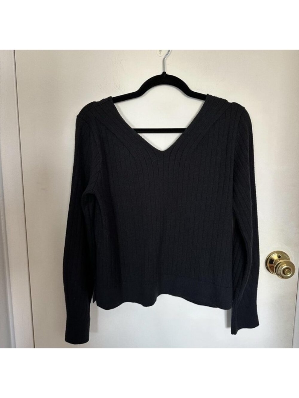 Abercrombie‎ & fitch ribbed soft loose v-neck black sweater small casual basic